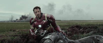 Robert Downey Jr, en un fotograma de su nueva película, Capitán América: Guerra Civil.