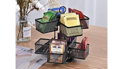 Minimalist infusion organizer.