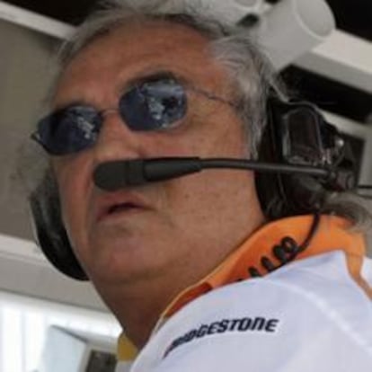 Flavio Briatore abandona Renault