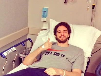 Pau Gasol, tras la operación.