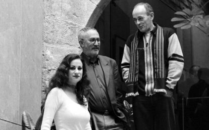 Yolanda Castaño, Jaume Pérez Muntaner y Andolin Eguzkitza, en Morella (Castellón), en 1999.