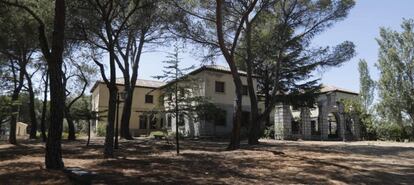 Imagen desde el exterior de la residencia Palacio Valdés de Tres Cantos.  