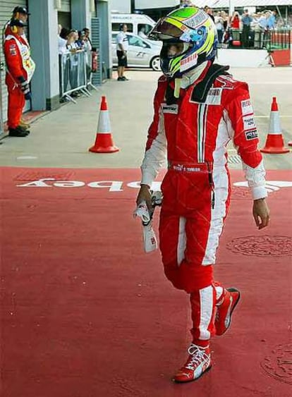 Massa se salió hasta en seis ocasiones durante el Gran Premio de Gran Bretaña