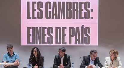 Rueda de prensa de la candidatura 'Les cambres: eines de país'.