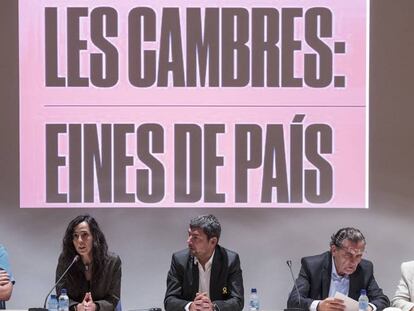 Rueda de prensa de la candidatura 'Les cambres: eines de país'.