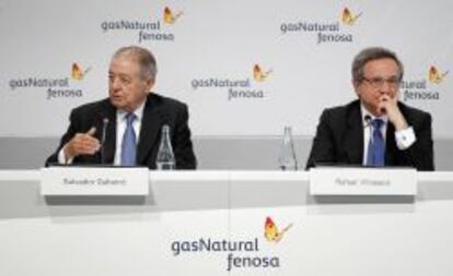 El presidente de Gas Natural Fenosa, Salvador Gabarr&oacute; (i), y el consejero delegado Rafael Villaseca (d). 