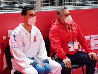 Ángel Arenas (D) con Rodrigo Ibáñez durante el Europeo de Croacia de la semana pasada. RFEK