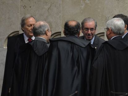 Cunha, ao centro, no abertura do ano no Judici&aacute;rio. 