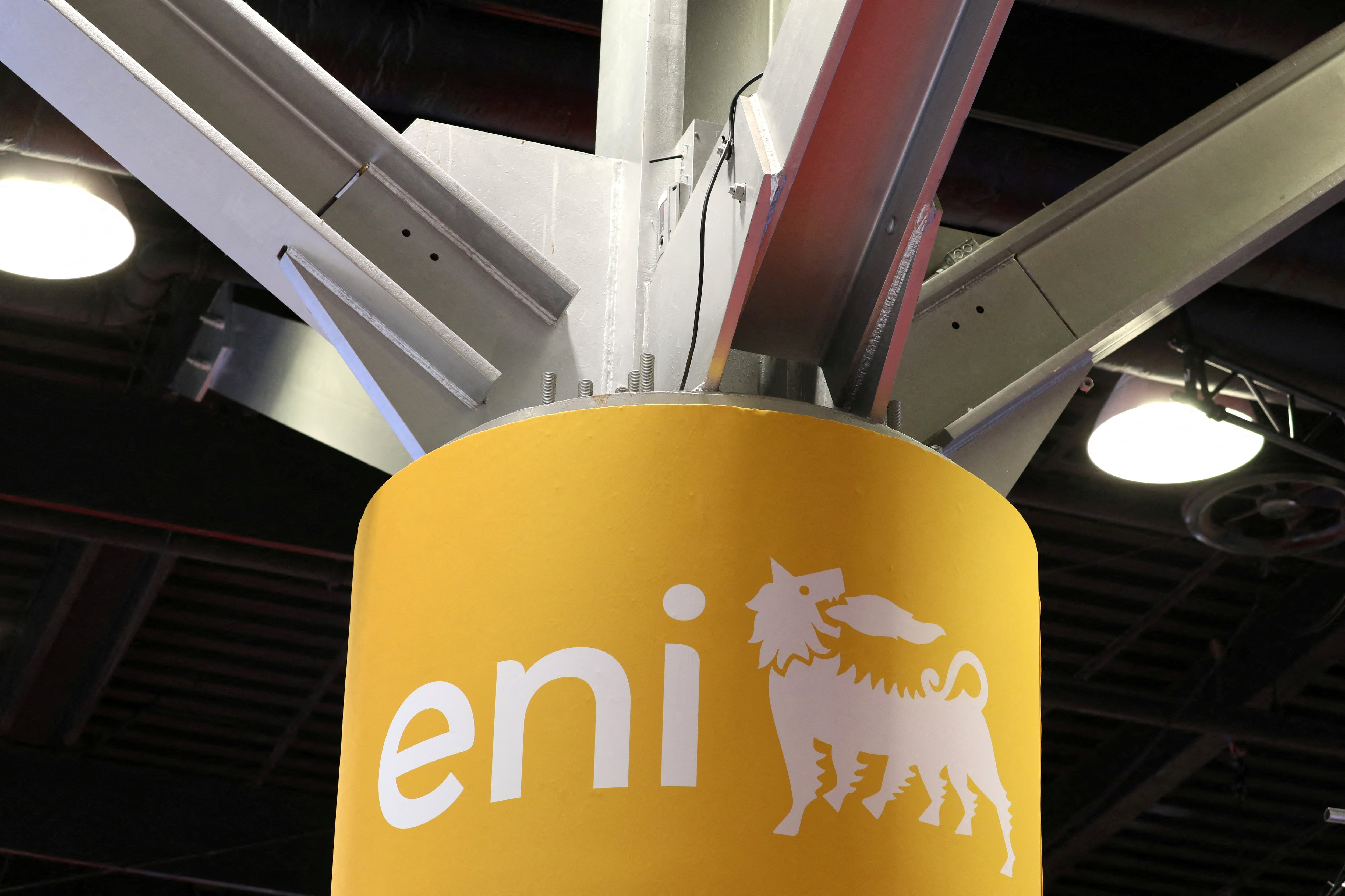 Plenitude reorganiza su accionariado y da el control conjunto de la compañía a Eni y Ares 