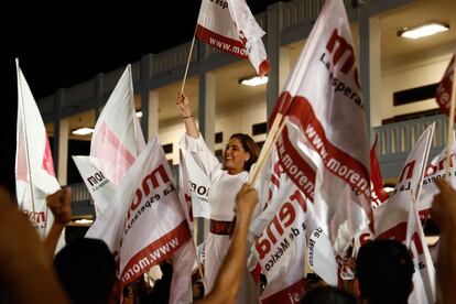 Mara Lezama, candidata de Morena a la gubernatura de Quintana Roo, festejó su triunfo con simpatizantes su eventual triunfo en las elecciones.