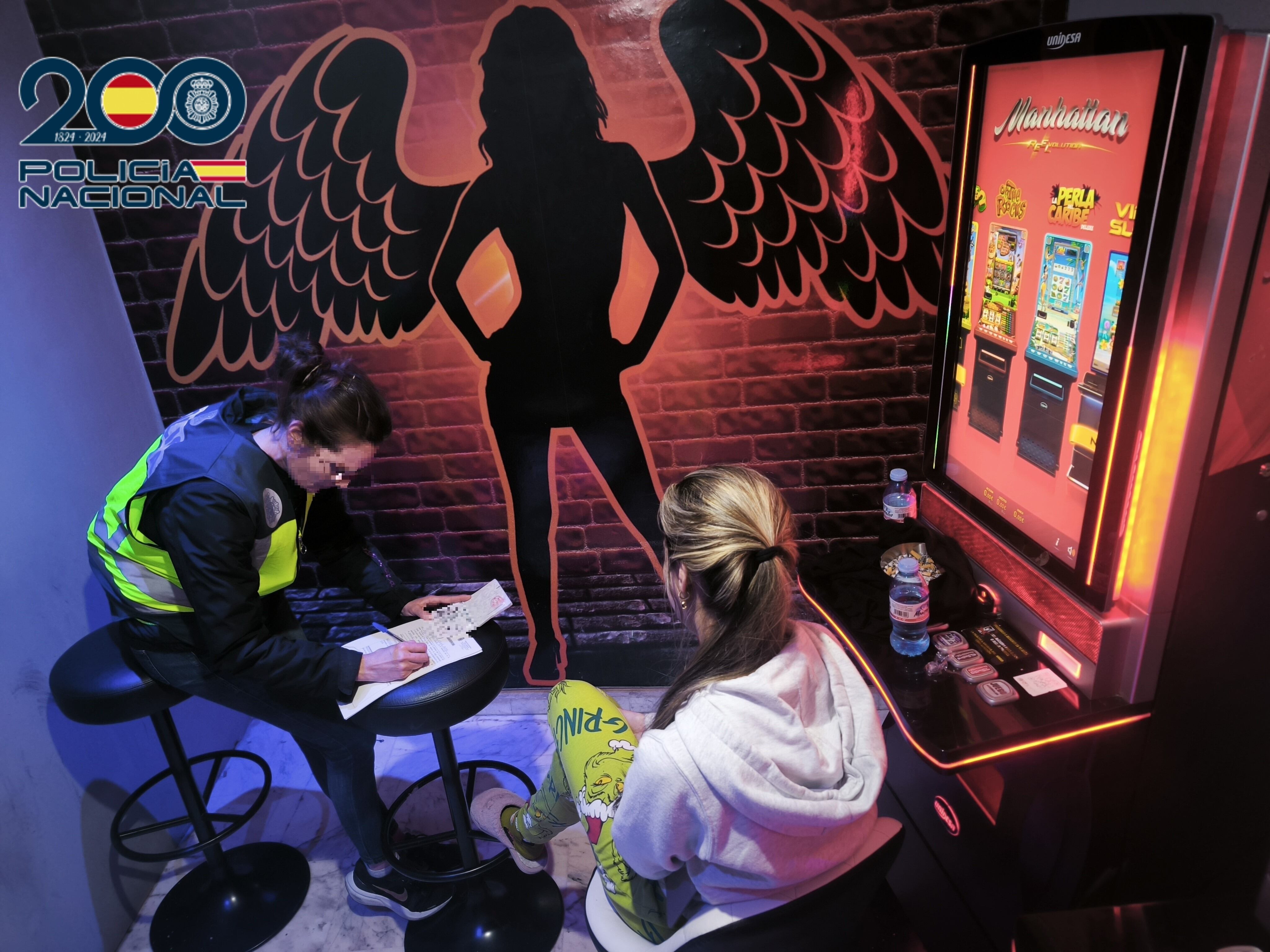 Disponibilidad las 24 horas y vigilancia con cámaras: cae en Málaga una red de trata con fines de explotación sexual