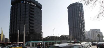 Sede de Caixabank en la avenida Diagonal de Barcelona. EFE/Archivo