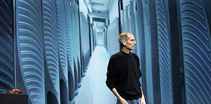 Steve Jobs presenta el iCloud el 6 de junio de 2011.