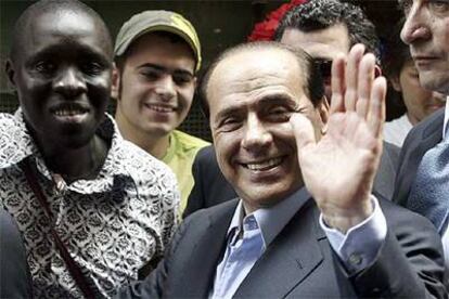 Silvio Berlusconi hizo ayer campaña en Nápoles para las elecciones administrativas del fin de semana.