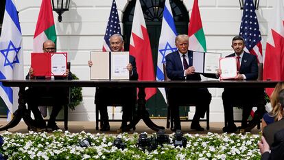 Firma en la Casa Blanca del acuerdo de normalización de relaciones entre Israel, Emiratos Árabes y Baréin.