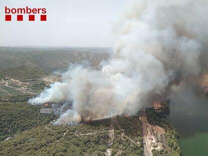 Incendio en La Pobla de Massaluca (Tarragona).