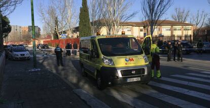 Una ambulancia del Summa durante una intervenci&oacute;n, en una imagen de archivo.