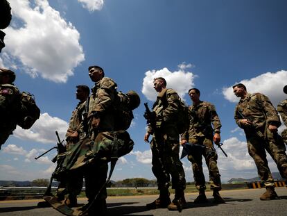 Paracaidistas de la 82 División Aerotransportada del Ejército de los Estados Unidos hicieron ejercicios militares en la base Tolemaida, en enero pasado.