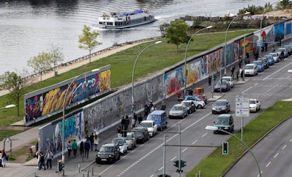 Parte do muro de Berlim pintado no trecho da East Side Gallery (Alemanha), em 21 de outubro de 2014.