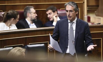 El ministro de Fomento, Íñigo de la Serna.