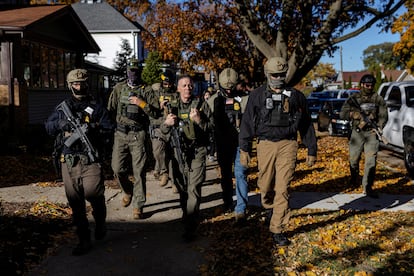 Elementos de la patrulla fronteriza en Illinois, el 7 de noviembre.