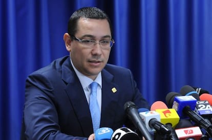 Victor Ponta speaks en el Consejo Europeo de Bruselas. 