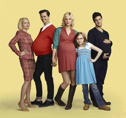 Los protagonistas de 'The new normal'