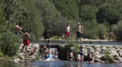 Zona de piscinas naturales de Las Presillas, en Rascafr&iacute;a.