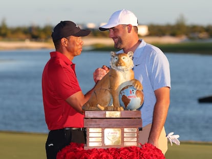 Scottie Scheffler y Tiger Woods