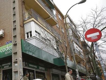 Edificio de viviendas en Ciudad Lineal, Madrid, propiedad de Sareb. 