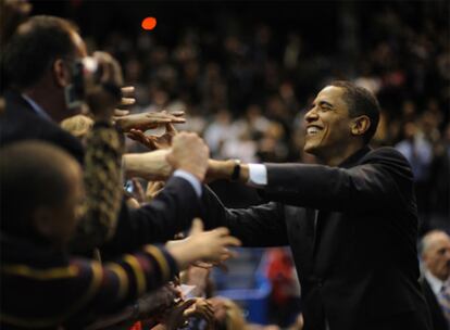 Fotograma del documental <i>By the people: the election of Barack Obama</i>, a través del cual Amy Rice narra la llegada al poder del actual presidente de Estados Unidos.