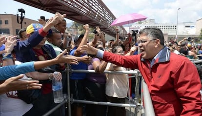 Elías Jaua, el domingo después de votar en Caracas.
