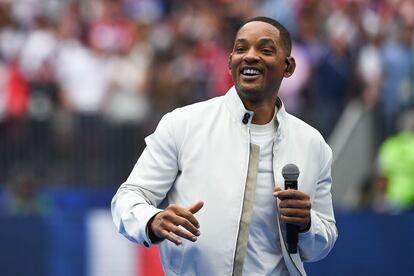 Will Smith canta na cerimônia de encerramento.