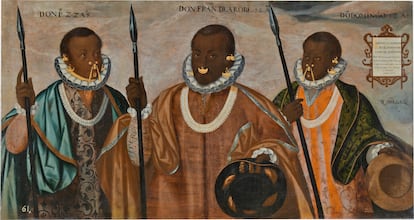 'Los tres mulatos de Esmeraldas' (1599), de Andrés Sánchez Galque, una de las obras expuestas en 'Tornaviaje', en el Museo del Prado.