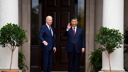 El presidente de EE UU, Joe Biden, y el de China, Xi Jinping, en California, en noviembre del año pasado.