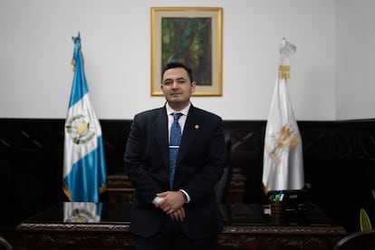 Samuel Pérez el 16 de enero cuando todavía era presidente del Congreso de Guatemala.