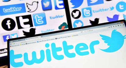 Logos de Twitter en varias pantallas.