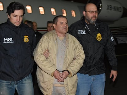 El narcotraficante mexicano Joaquín 'El Chapo' Guzmán en su llegada a EE UU, en 2017.