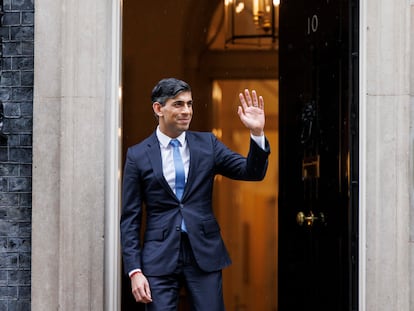 Rishi Sunak, este martes, en la puerta del número 10 de Downing Street, en Londres.