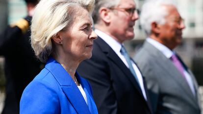 Ursula von der Leyen y Keir Starmer, en Londres el 19 de mayo.