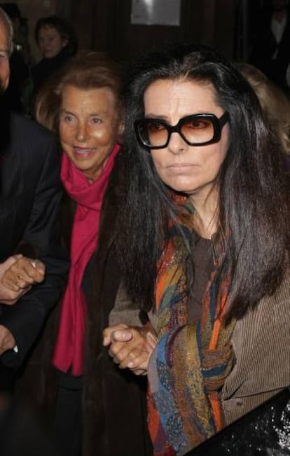 Lilianne y Françoise Bettencourt, en París en enero de 2011.