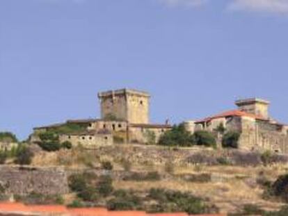 Castillo de Monterrei en el valle de Verín, Parador Nacional de Turismo. EFE/Archivo