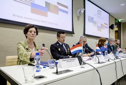 Rueda de prensa sobre los resultados de la investigación del MH17, este miércoles en La Haya.