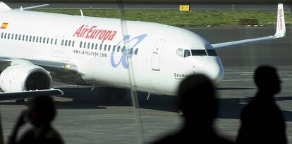 Un avión de Air Europa en el aeropuerto de Madrid-Barajas.