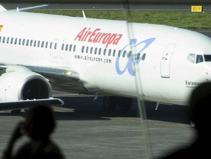 Un avión de Air Europa en el aeropuerto de Madrid-Barajas.