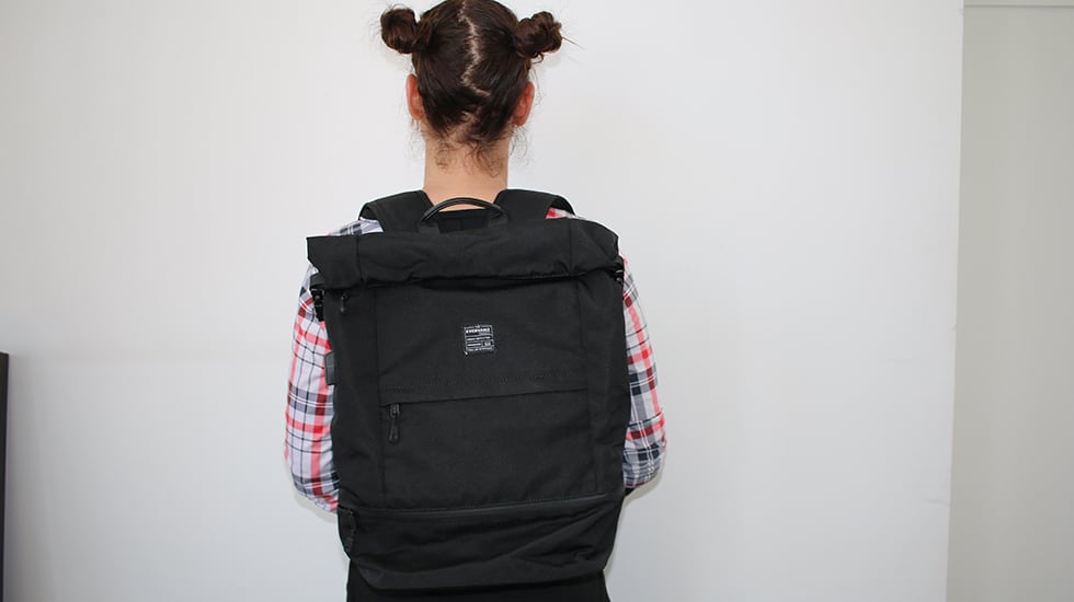 Mochila enrollable EverVanz.