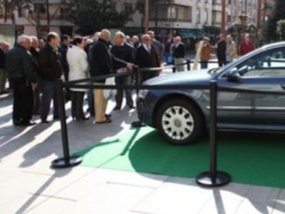 El Audi A8 que usaba Castro, expuesto en la primera subasta.