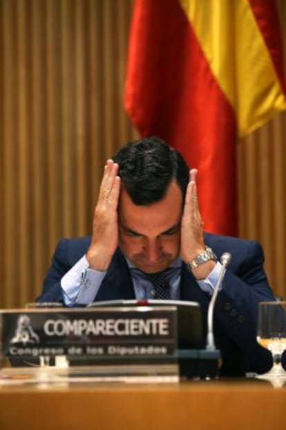 González-Echenique during his appearance before the RTVE Parliamentary Control Committee on Tuesday.