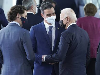 El presidente del Gobierno español, Pedro Sánchez, y su homólogo estadounidense, Joe Biden.