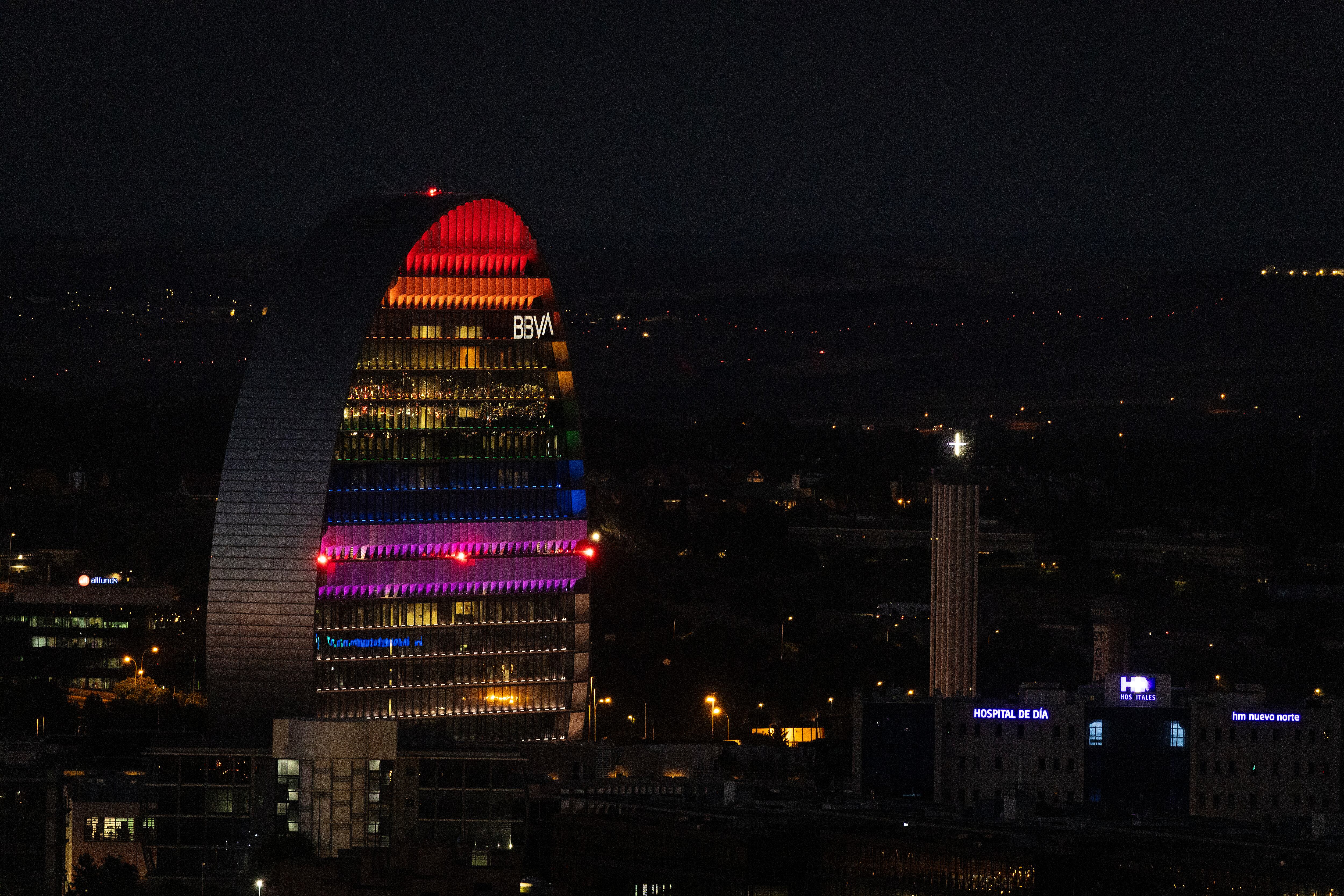 El BBVA adelanta por primera vez a Iberdrola por capitalización bursátil